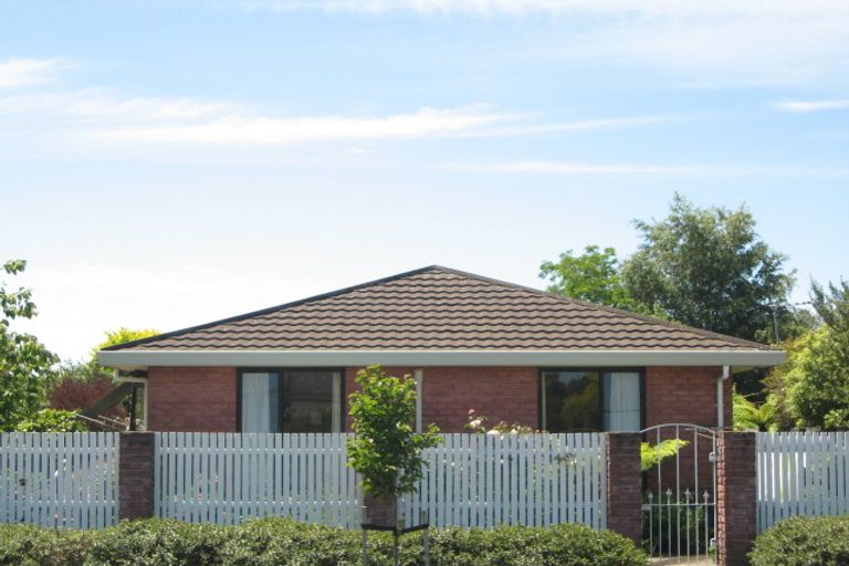 Photo of property in 1/19 Baretta Street, Somerfield, Christchurch, 8024