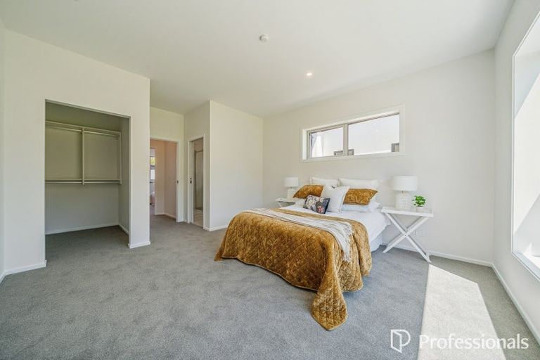 Photo of property in Manor Park, 6 Manor Park Road, Manor Park, Lower Hutt, 5019