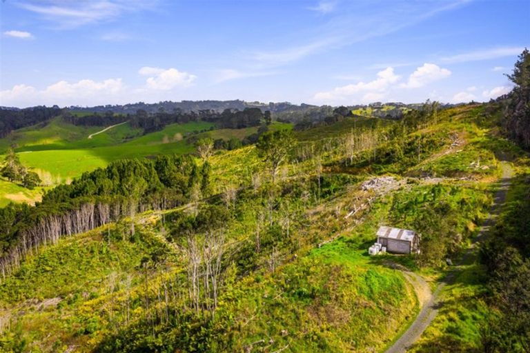 Photo of property in 350 Stoney Creek Road, Kaukapakapa, 0873