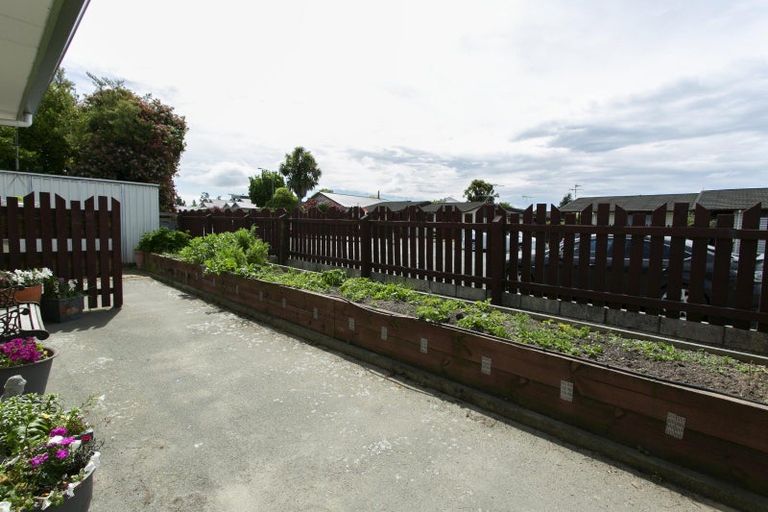 Photo of property in 1/260 Cameron Street, Ashburton, 7700