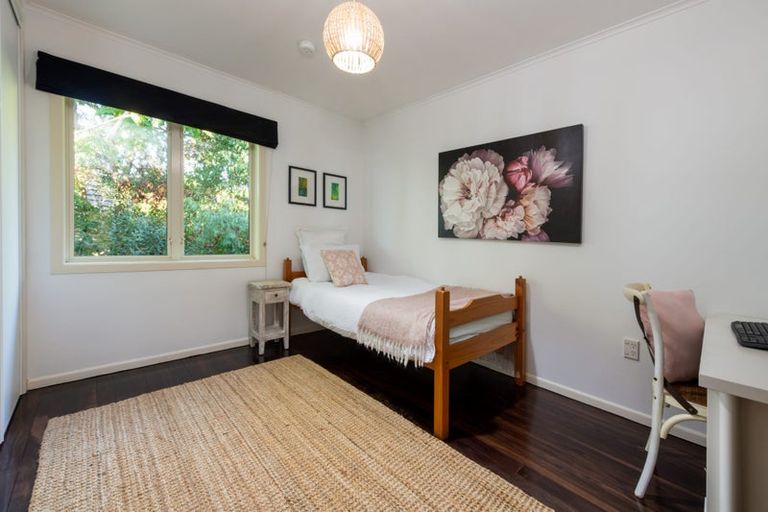 Photo of property in 2/93 Kowhai Road, Mairangi Bay, Auckland, 0630