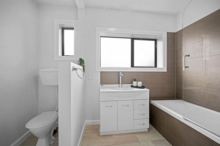 Photo of property in 99 Union Street, New Brighton, Christchurch, 8061