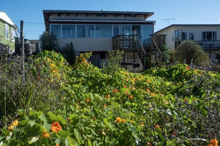 Photo of property in 8 Washington Avenue, Snells Beach, 0920