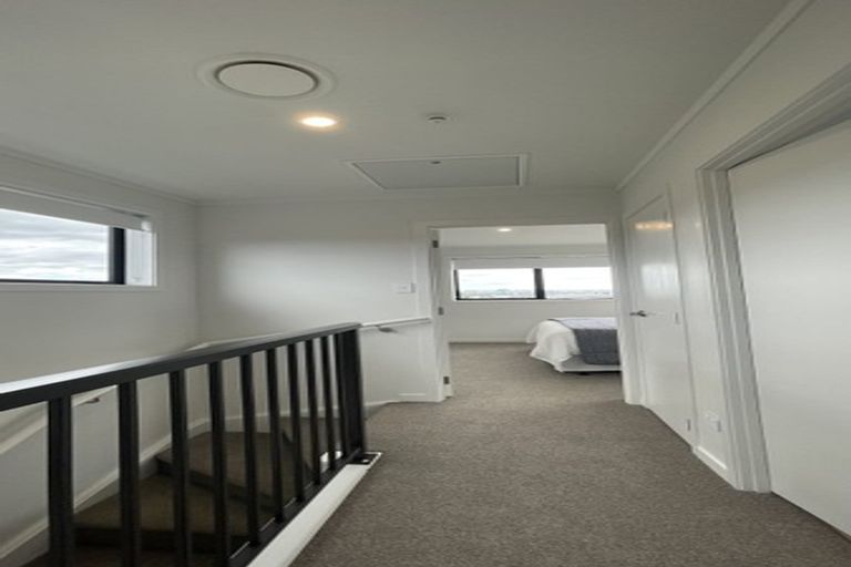 Photo of property in 1/8 James Laurie Street, Henderson, Auckland, 0612