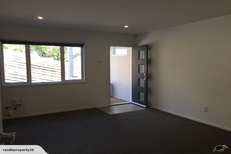 Photo of property in 25b Wattle Grove, Maungaraki, Lower Hutt, 5010