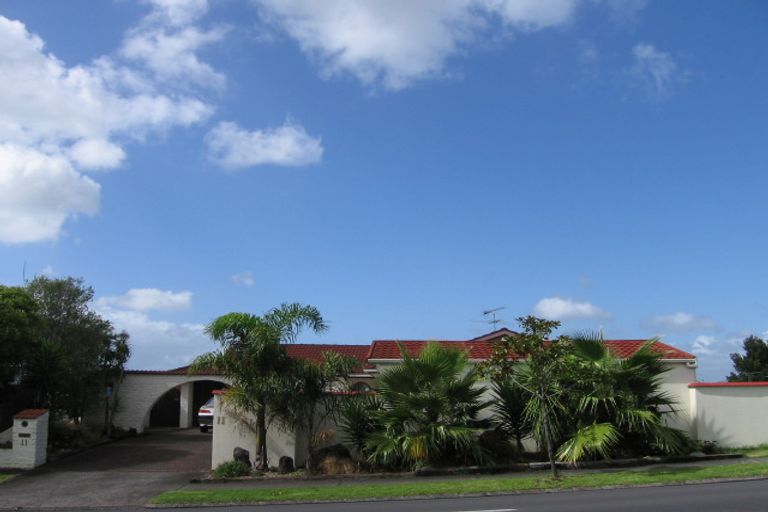 Photo of property in 11 Glenmore Road, Sunnyhills, Auckland, 2010