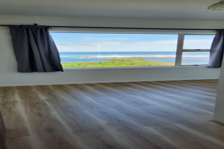 Photo of property in 134 Owhiro Bay Parade, Owhiro Bay, Wellington, 6023