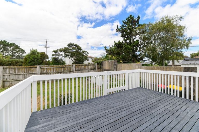 Photo of property in 54 Glen Road, Ranui, Auckland, 0612