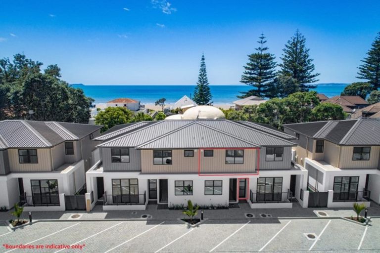 Photo of property in 13/447 Hibiscus Coast Highway, Orewa, 0931