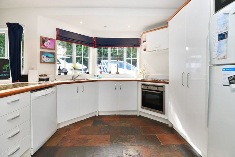 Photo of property in 20c Poplar Road, Stanmore Bay, Whangaparaoa, 0932