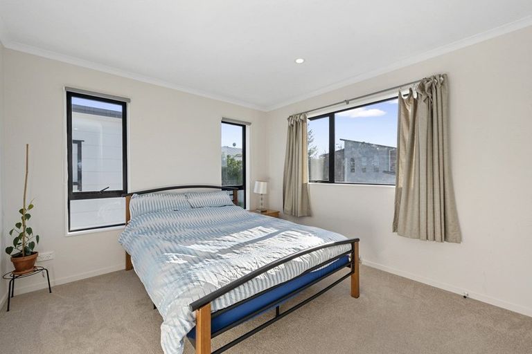 Photo of property in 1/11 Gazeley Avenue, Silverdale, Hamilton, 3216