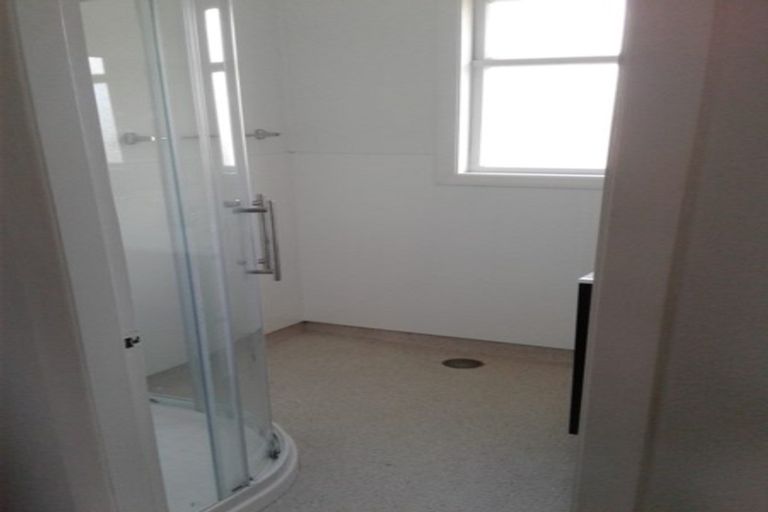 Photo of property in 12 Moray Place, Highbury, Palmerston North, 4412