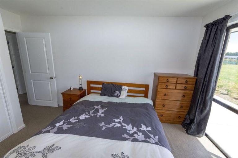 Photo of property in 8 Northside Drive, Waikuku, Rangiora, 7473