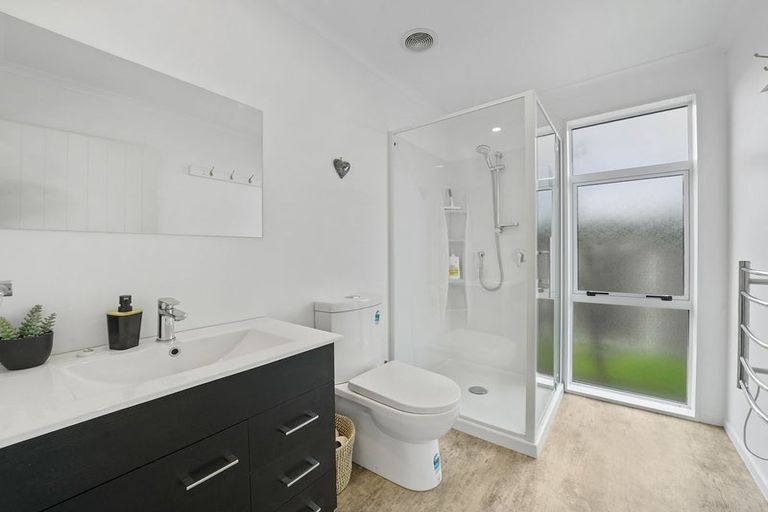 Photo of property in 49 Tuscan Lane, Martinborough, 5711