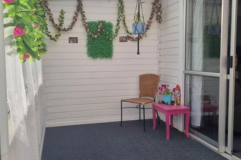 Photo of property in 8 Rangiora Street, Mangakino, 3421