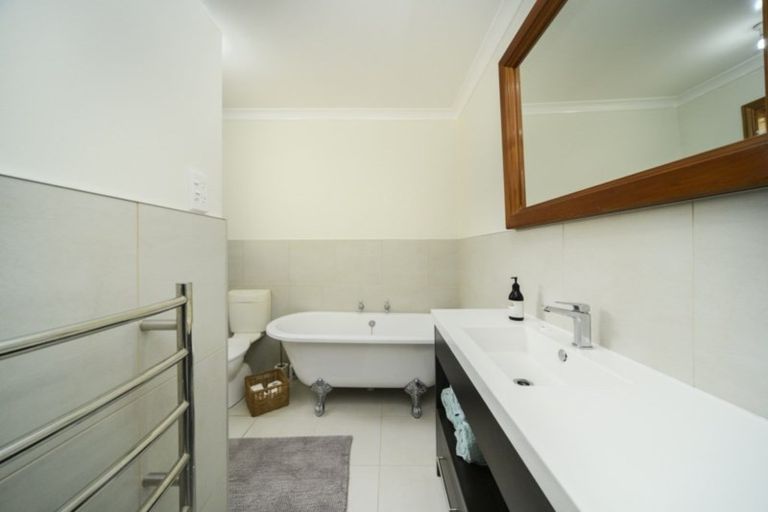 Photo of property in 81 Roy Street, Palmerston North, 4410