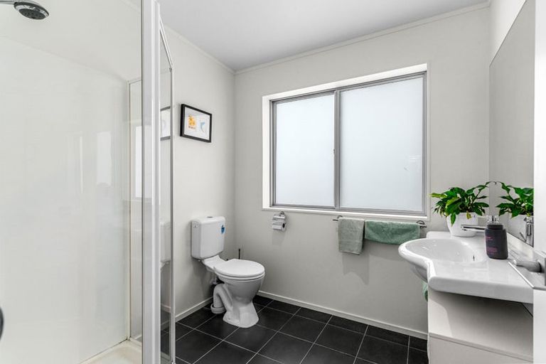 Photo of property in 8 Grove Road, Mangawhai Heads, Mangawhai, 0505