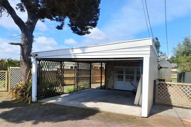 Photo of property in 94 Wallace Road, Papatoetoe, Auckland, 2025