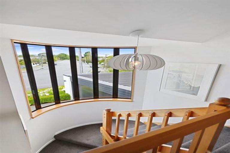 Photo of property in 29a Chepstow Avenue, Fendalton, Christchurch, 8052