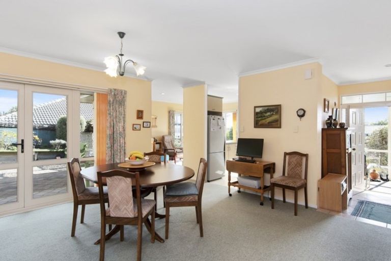 Photo of property in 55 Rowesdale Drive, Ohauiti, Tauranga, 3112