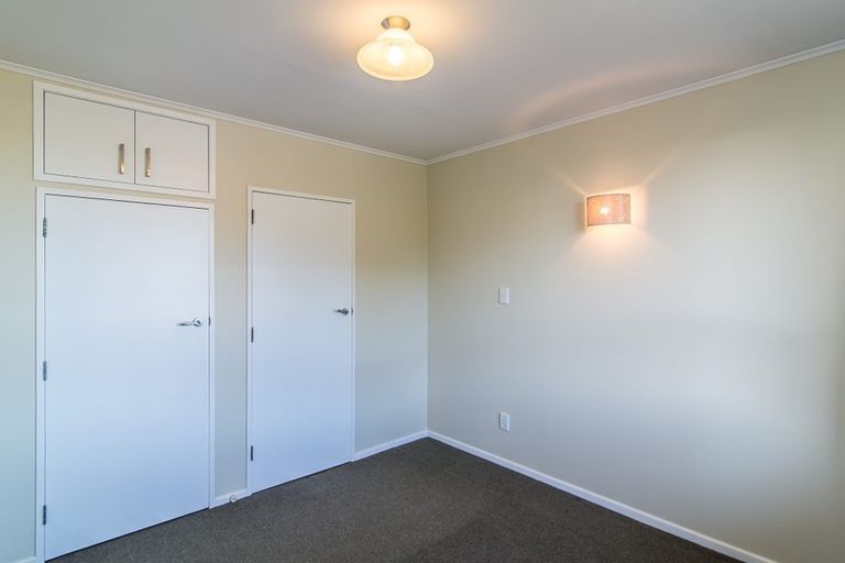 Photo of property in 8 Mamaku Street, Paraparaumu, 5032