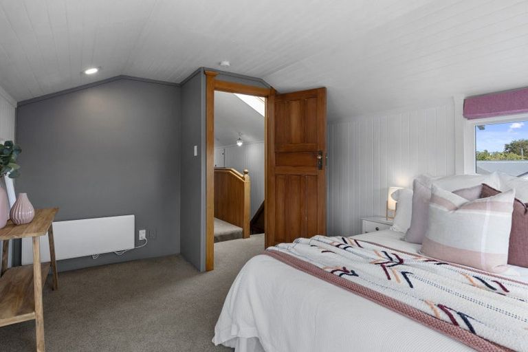 Photo of property in 86 Saint Martins Road, Saint Martins, Christchurch, 8022