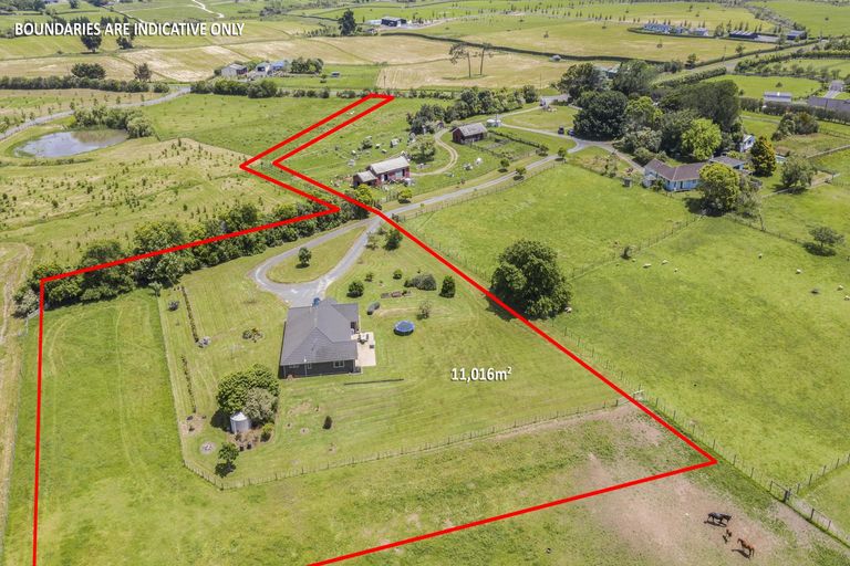 Photo of property in 260 Urquhart Road, Karaka, Papakura, 2580