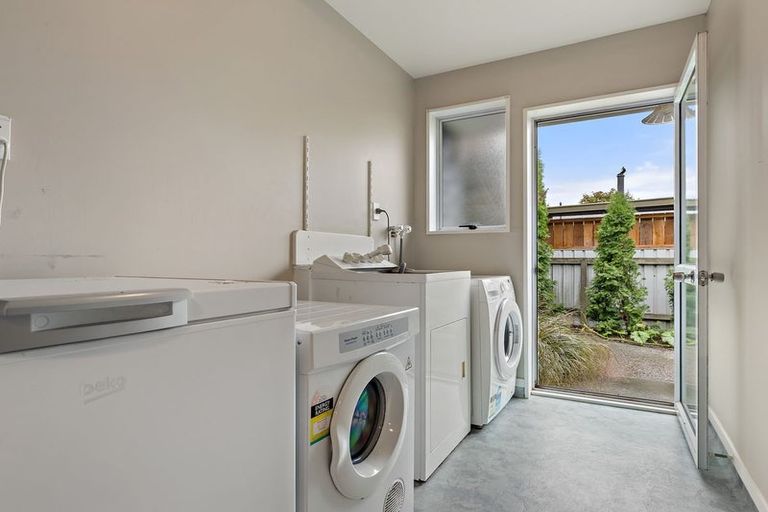 Photo of property in 23 Creyke Road, Ilam, Christchurch, 8041