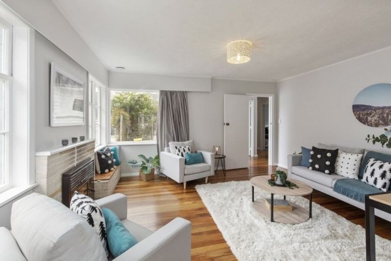 Photo of property in 203 Wellington Road, Wainuiomata, Lower Hutt, 5014