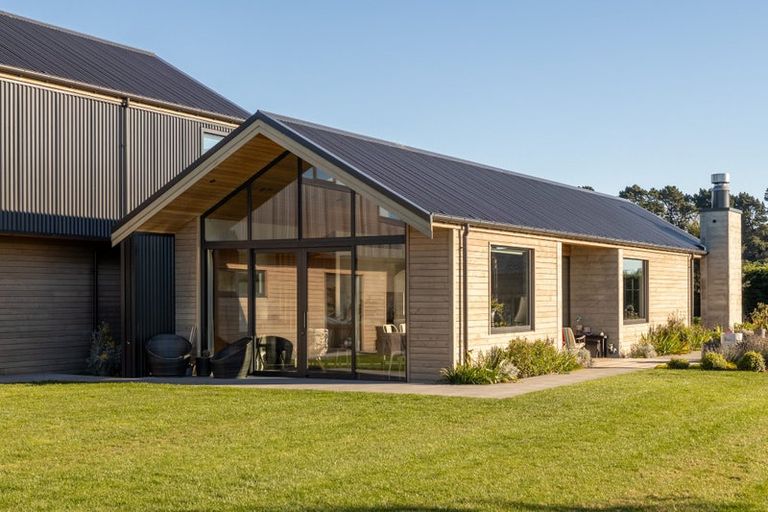 Photo of property in 112 Birchs Road, Prebbleton, 7674