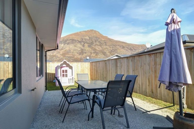 Photo of property in 8b Judge And Jury Drive, Lake Hayes, Queenstown, 9304