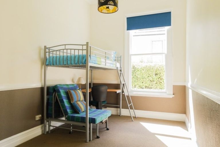 Photo of property in 35 Kilgour Street, Roslyn, Dunedin, 9010