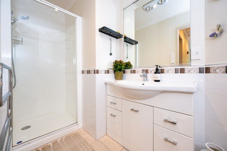 Photo of property in 151 Milton Road, Bluff Hill, Napier, 4110