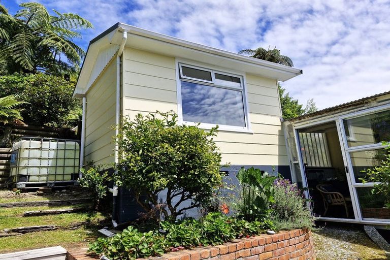 Photo of property in 47 Milton Road, Greymouth, 7805