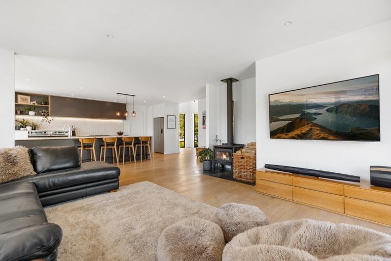 Photo of property in 41 Infinity Drive, Wanaka, 9305