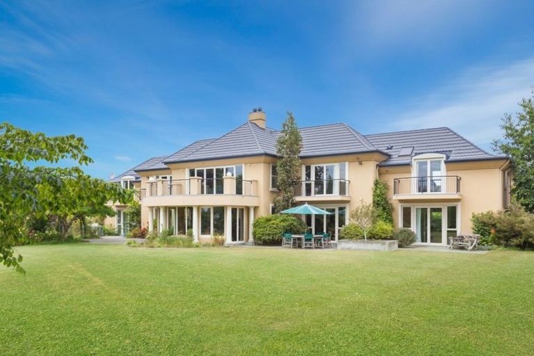 Photo of property in 8 Clearwater Avenue, Northwood, Christchurch, 8051