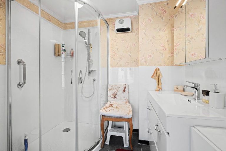 Photo of property in 37 Gordon Street, Lansdowne, Masterton, 5810