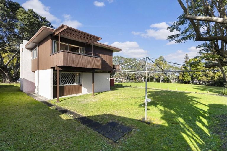 Photo of property in 44 Hill Road, Hillpark, Auckland, 2102