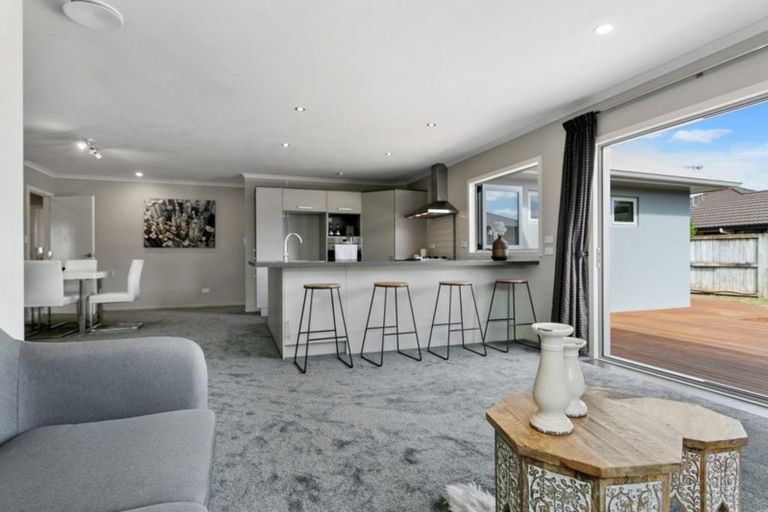 Photo of property in 5 Tulip Drive, Cambridge, 3434