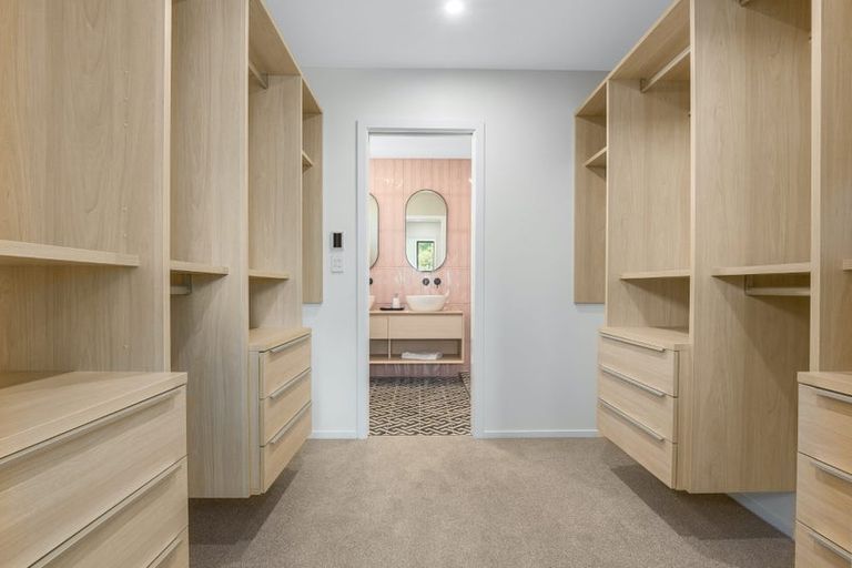 Photo of property in 11 Lauderdale Road, Papakowhai, Porirua, 5024