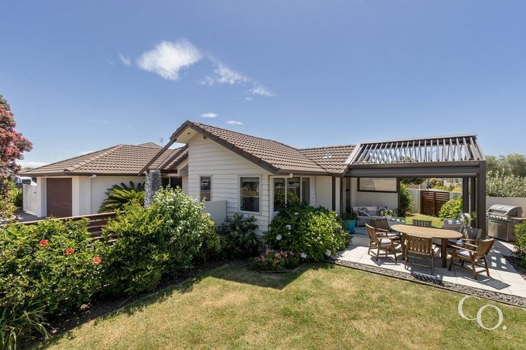 Photo of property in 2 Koro Mews, Papamoa Beach, Papamoa, 3118