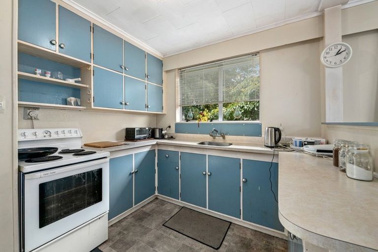 Photo of property in 1 Monterey Place, Totara Park, Upper Hutt, 5018