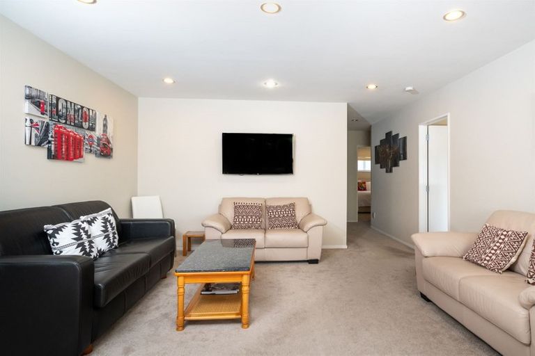 Photo of property in 98 Tapu Road, Huapai, Kumeu, 0810