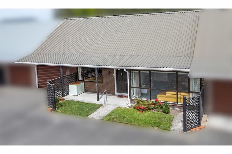 Photo of property in Carmichael Courts, 13/14 Wharenui Road, Upper Riccarton, Christchurch, 8041