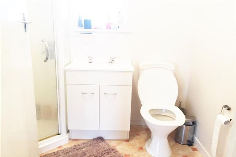 Photo of property in 3/76 Settlement Road, Papakura, 2110