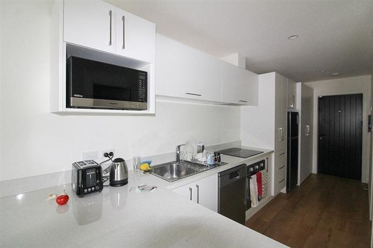 Photo of property in 2/377 Leith Street, North Dunedin, Dunedin, 9016