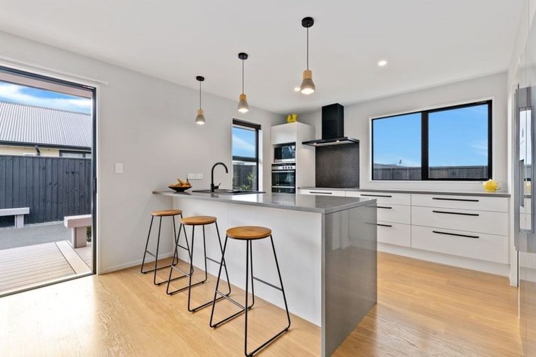 Photo of property in 31 Kingsdowne Drive, West Melton, 7618