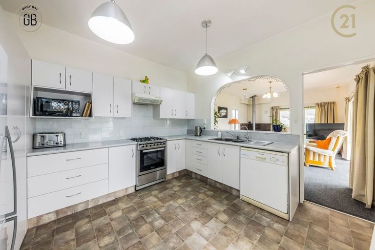 Photo of property in 9 Oregon Place, Papakura, 2110