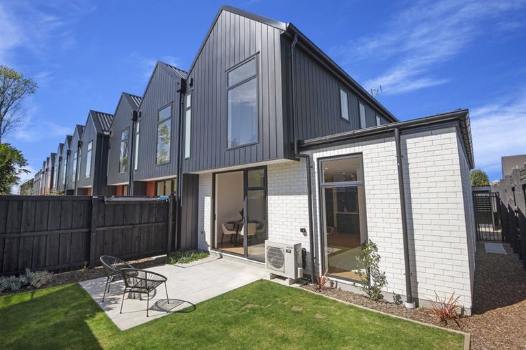 Photo of property in 7/15 Donald Place, St Albans, Christchurch, 8014