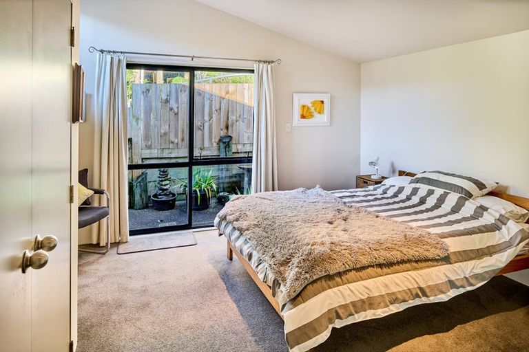 Photo of property in 22 Ngahere Street, Stokes Valley, Lower Hutt, 5019